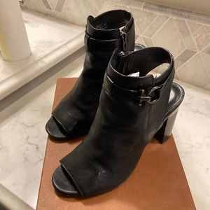 Coach Lafayette Sheep Booties